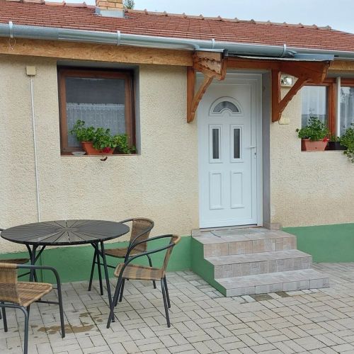 Luca Apartman Kehidakustány – Kehidakustány, Maďarsko