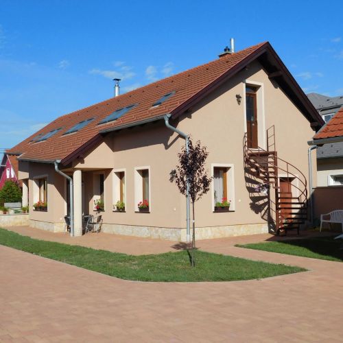 Bodzavirág Apartman Hegykő – Hegykő, Maďarsko