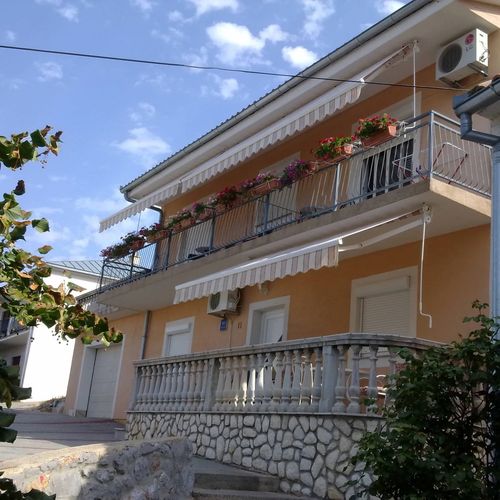 Apartmani i Sobe Bionda Senj