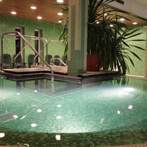 Hotel Yacht Wellness & Business Siófok – Siófok, Maďarsko
