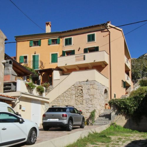 Katarinini Dvori Baška – Draga Bašćanska, Croația