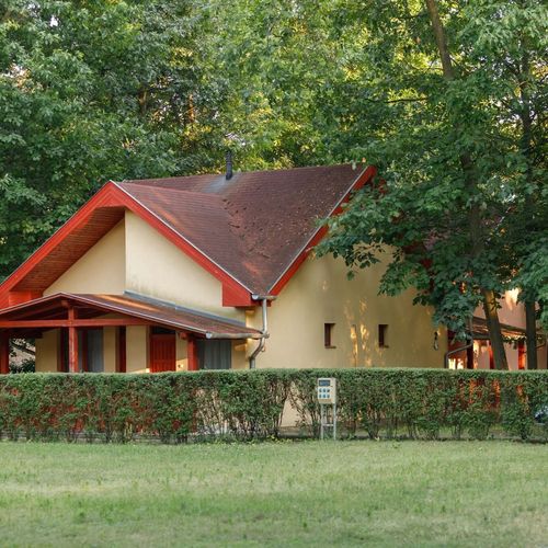 Sárkány Apartman és Kemping Nyírbátor