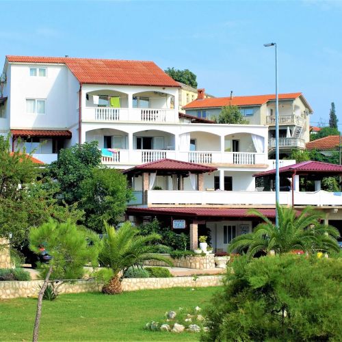 Apartmani Sandra Lopar