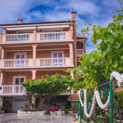  Apartments Kastell Lopar – Lopar, Chorvatsko
