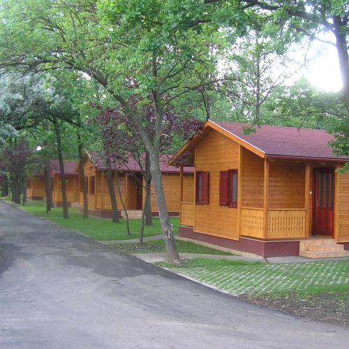 Árnyas Thermal Camping és Üdülőpark Püspökladány
