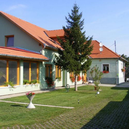 Tünde Vendégház Bernecebaráti