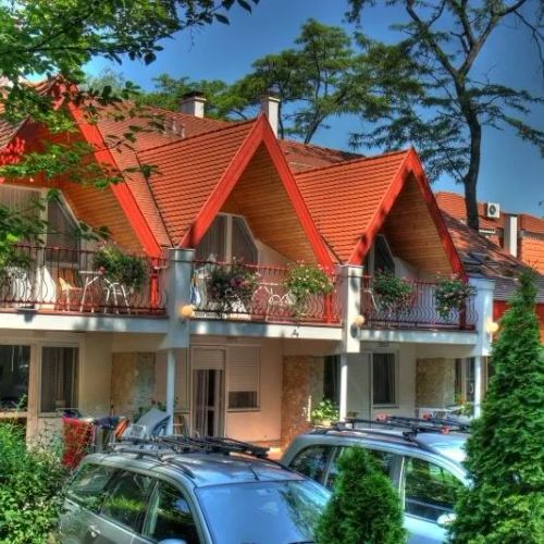 Szatmár Apartmanház Balatonvilágos