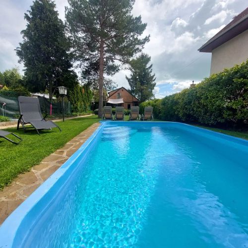 Mediterrán Holiday Home - jacuzzi&pool Balatonfüred – Balatonfüred, Maďarsko