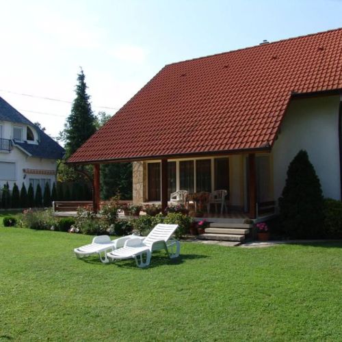 Frankie Holiday Apartmanok Balatongyörök – Balatongyörök, Ungaria