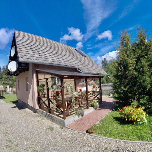 Casa de oaspeți Balázs Izvoru Mureșului