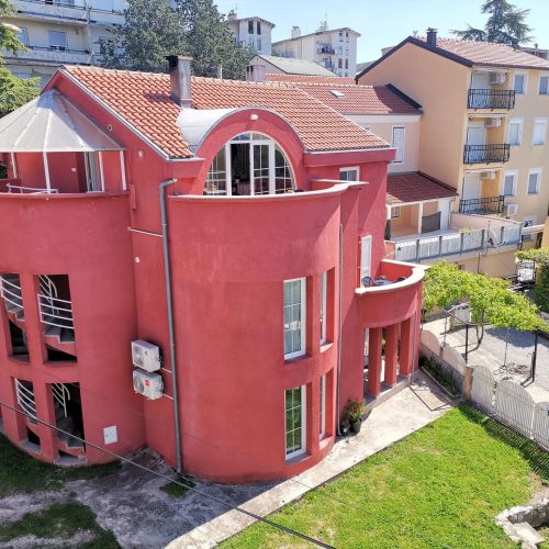 Villa Rouge Crikvenica – Crikvenica, Croația