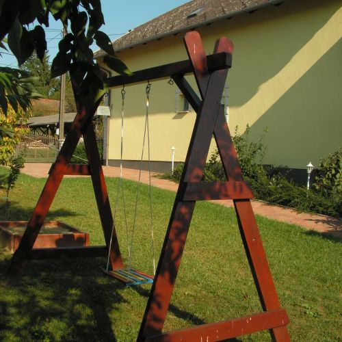 Napsugár Apartman Kistolmács