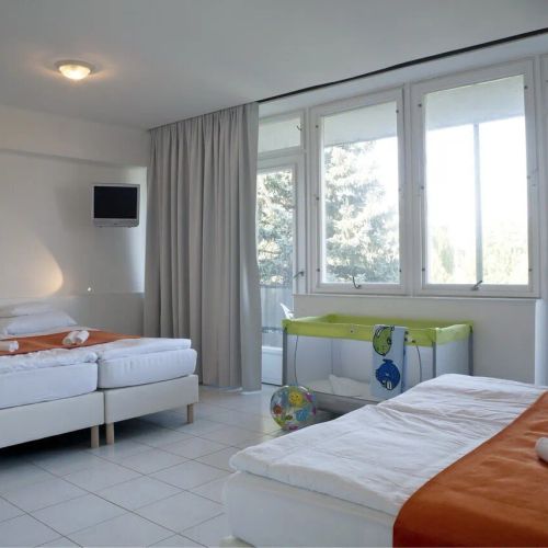 Holiday Hotel Csopak – Csopak, Ungaria