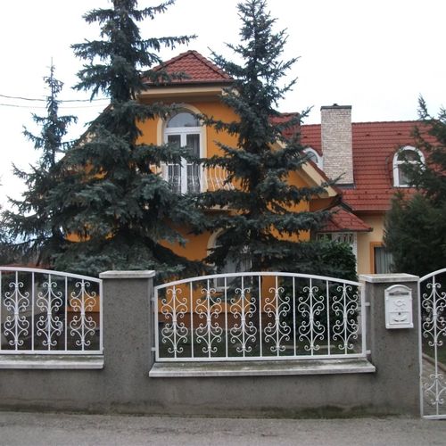 Jóbor Vendégház Győrújbarát