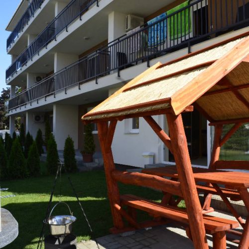 Kohl Wellness Apartman Siófok – Siófok, Ungaria