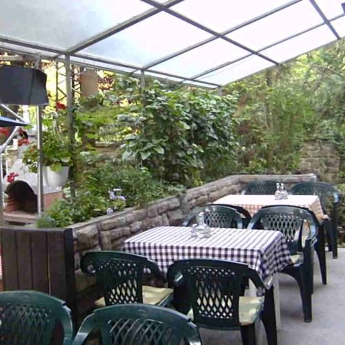Garden Étterem Kávézó Panzió Tahitótfalu – Tahitótfalu, Ungaria