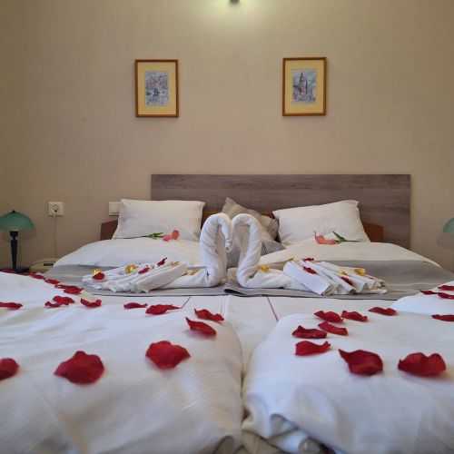 Hotel Unicornis Eger