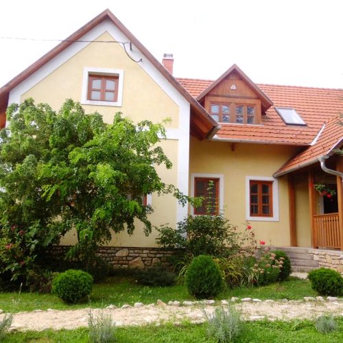 Katica Vendégház Somhegy Bakonybél – Bakonybél, Węgry
