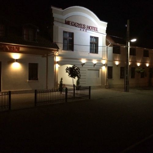Meggyes Hotel Szerencs – Szerencs, Ungaria