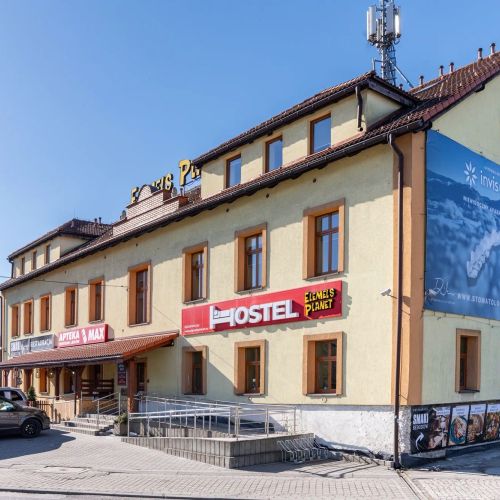 Hostel Elemels Planet Ustroń – Ustroń, Polonia
