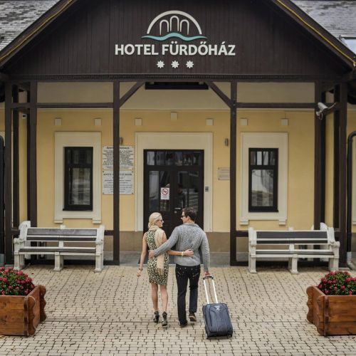 Hotel Fürdőház Nyíregyháza – Nyíregyháza, Węgry