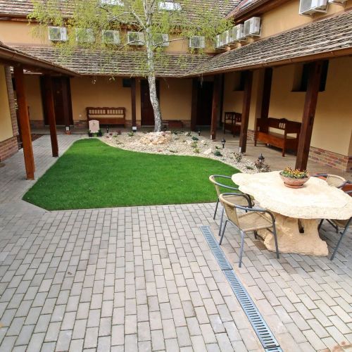 Gellény Lux Apartman Gyula – Giula, Ungaria