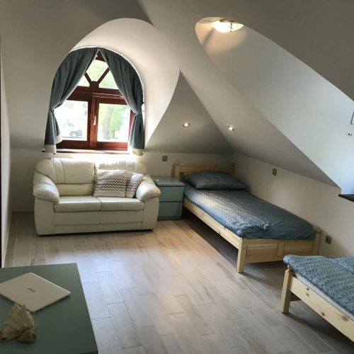 Színes Panoráma Apartman Balatonlelle – Balatonlelle, Ungaria