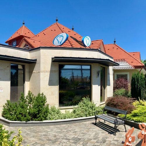 Fedasz Dental Pilisvörösvár – Pilisvörösvár, Maďarsko