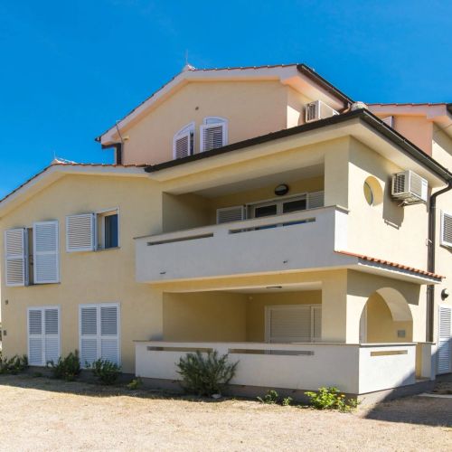 Apartman Nino Malinska – Malinska, Croația