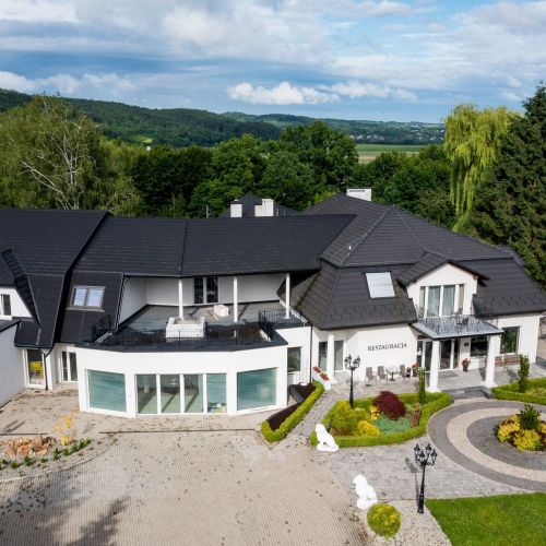 Hotel Dwór Wapowce Przemyśl – Přemyšl, Polsko