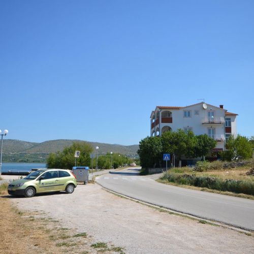 Apartments Zlatko Jadrtovac