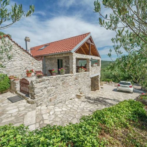 House Radojka Tisno