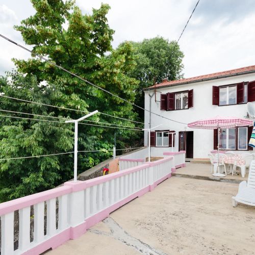 House Laura Dramalj – Dramalj, Croația