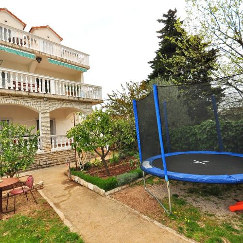 Apartments Toni Srima