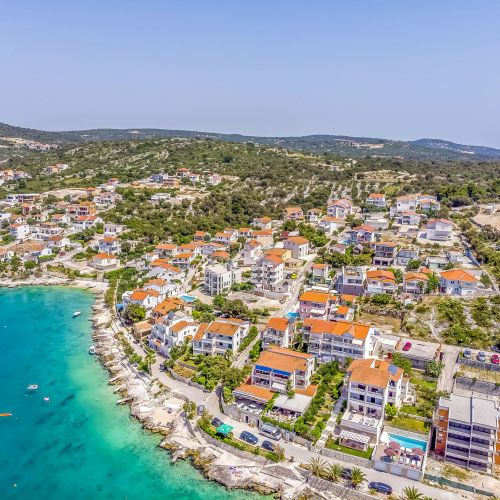 Apartments Na Obali Mora Razanj – Ražanj, Croația