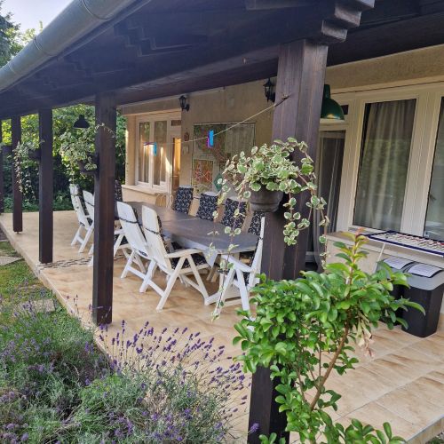Chill House Balatonakarattya – Balatonakarattya, Ungaria