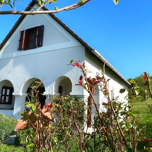 Balaton Felvidéki Fehér Porta Pécsely