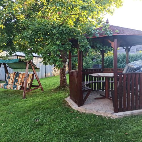 Kati Apartman Balatonberény – Balatonberény, Ungaria