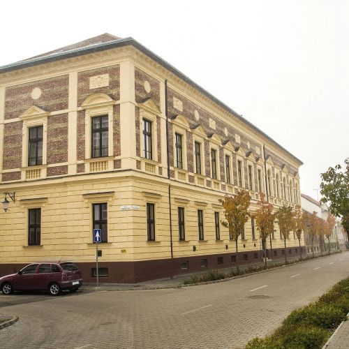 Zsidó Hitközség Hostel Debrecen – Debrețin, Ungaria