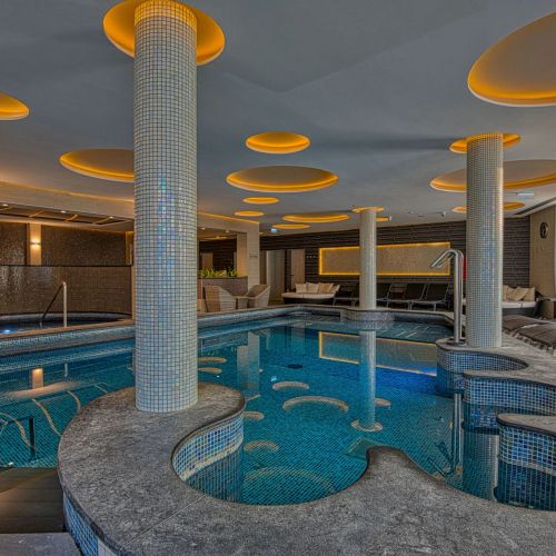 Aura Felnőttbarát Hotel Balatonfüred – Balatonfüred, Maďarsko