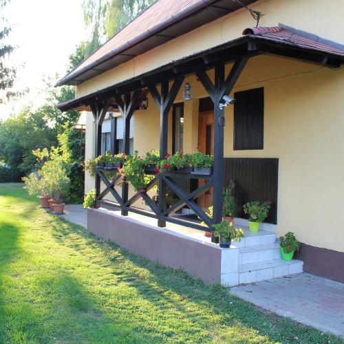 Muskátli Apartman Balatonboglár – Balatonboglár, Ungaria