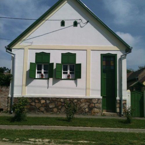 Hauszmann Vendégház Palotabozsok – Palotabozsok, Ungaria