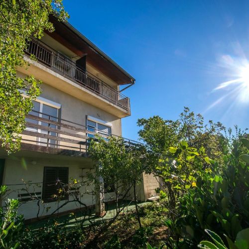 Apartmani Velebit Starigrad