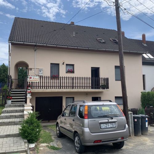 Nagycsaládos Rózsa Apartman Balatonlelle – Balatonlelle, Ungaria