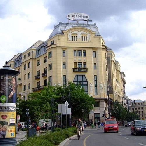 Diamond Astoria Budapest