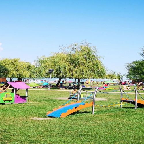 Boglárka és Levente Vízparti Apartmanok Balatonmáriafürdő – Balatonmáriafürdő, Ungaria
