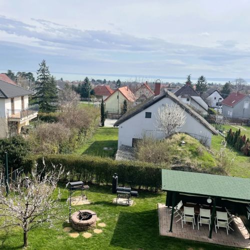 Lila Füge Apartman Balatonfüred