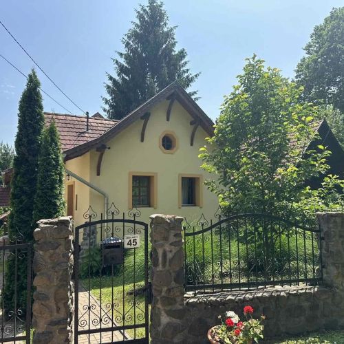 Erdei Vendégház Parádsasvár – Parádsasvár, Ungaria
