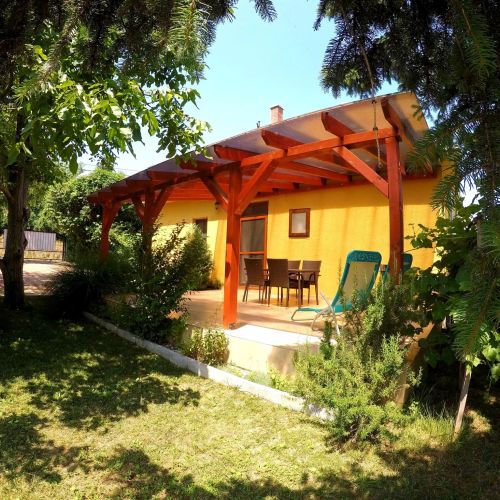 Menta Apartmanház Badacsony