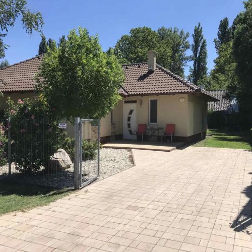 Liget Nyaraló Balatonföldvár – Balatonföldvár, Węgry